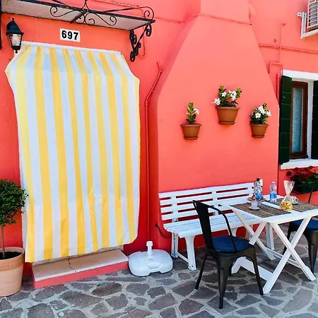Bruna Holidays House